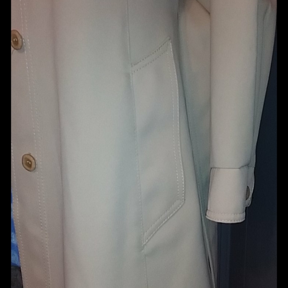 Fabulous 1960's-1970's Forecaster Trench Coat - Picture 4 of 8